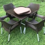 میز صندلی پلاستیکی