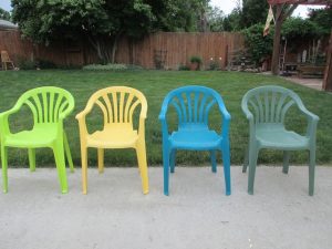 عرضه بدون واسطه صندلی پلاستیکی