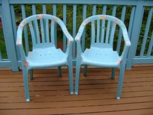 عرضه بدون واسطه صندلی پلاستیکی