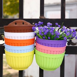 انواع گلدان پلاستیکی نرده ای