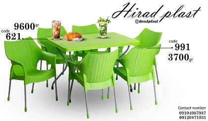 میز و صندلی پلاستیکی