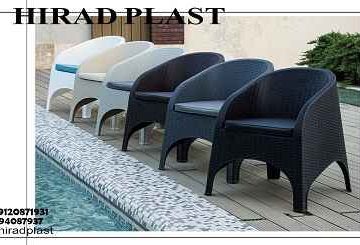 صندلی پلاستیکی